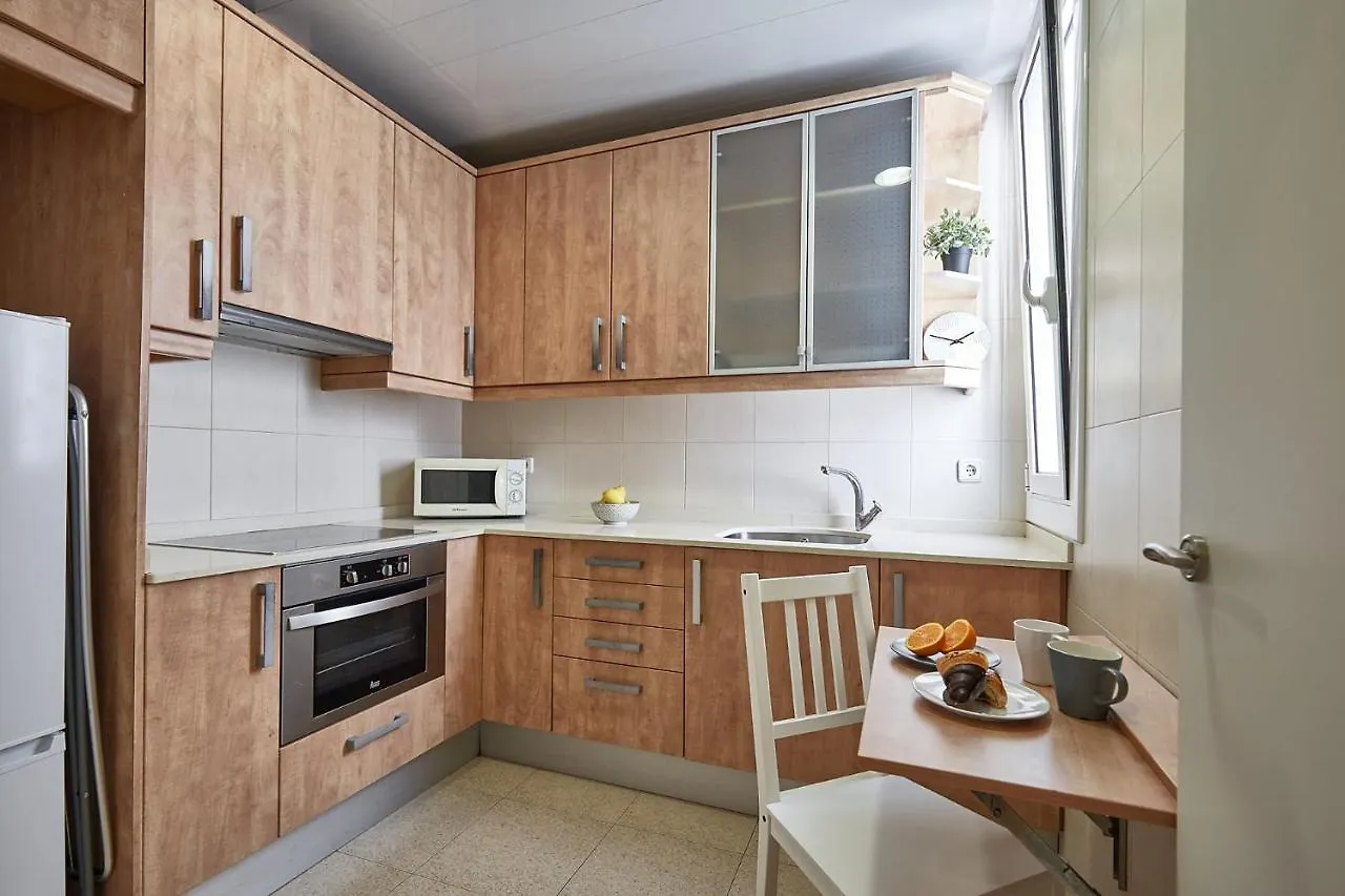 Bbarcelona Montjuic Apartment 0*, Barcelona